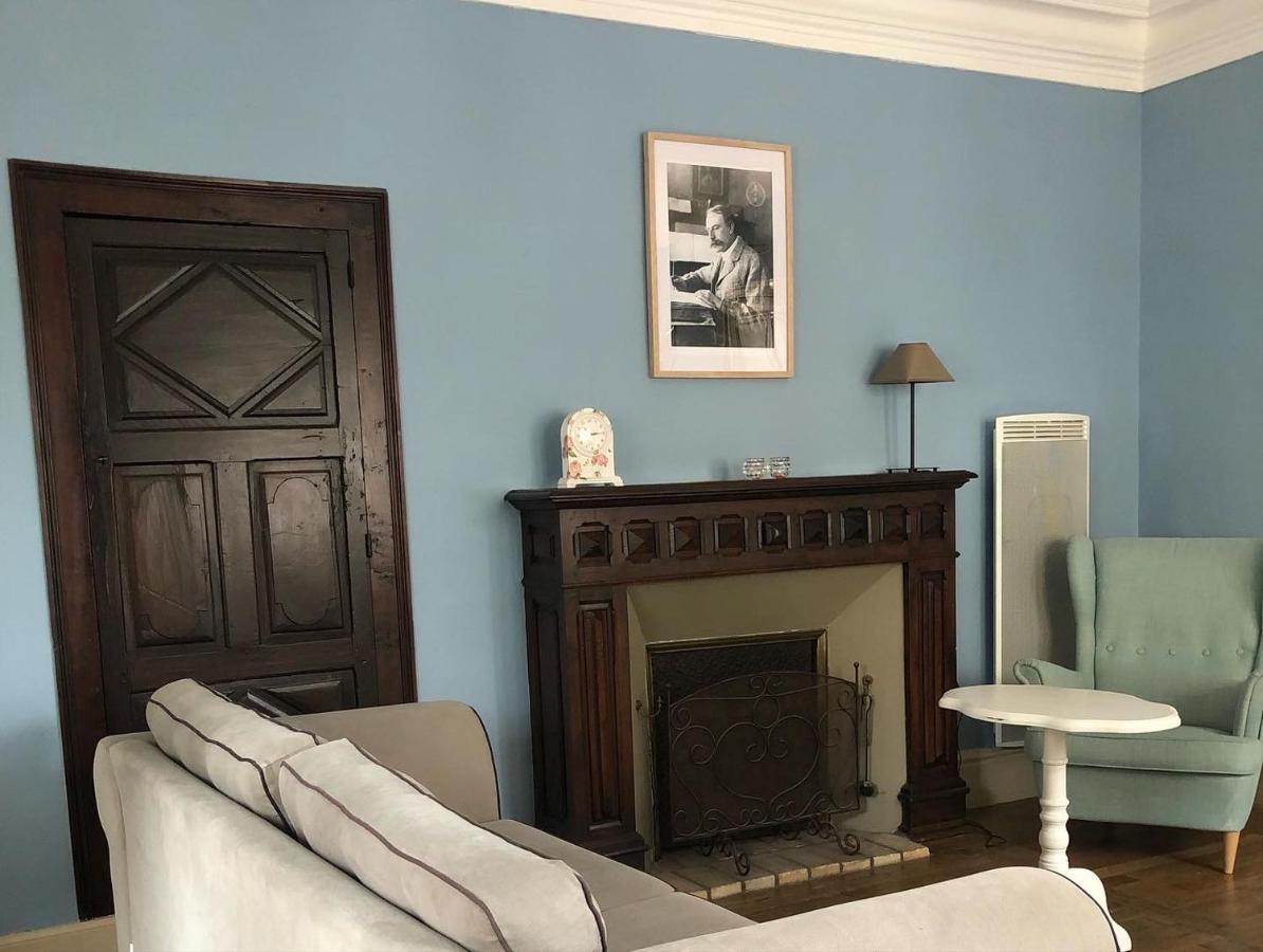 Bed and Breakfast Fleur D'Iris Perpezac-le-Blanc Esterno foto
